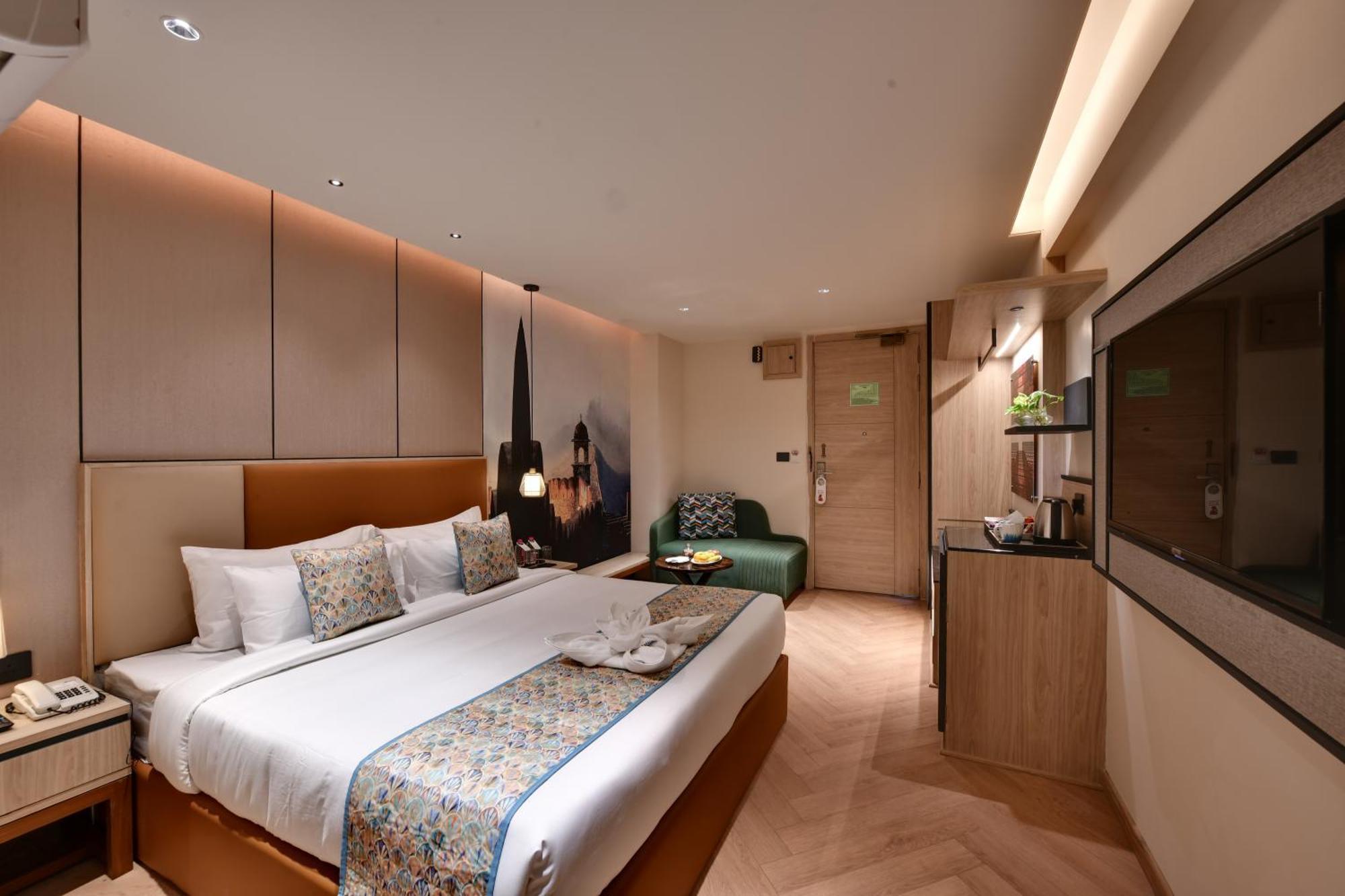 The Fern Habitat, Jaipur Hotel Bagian luar foto